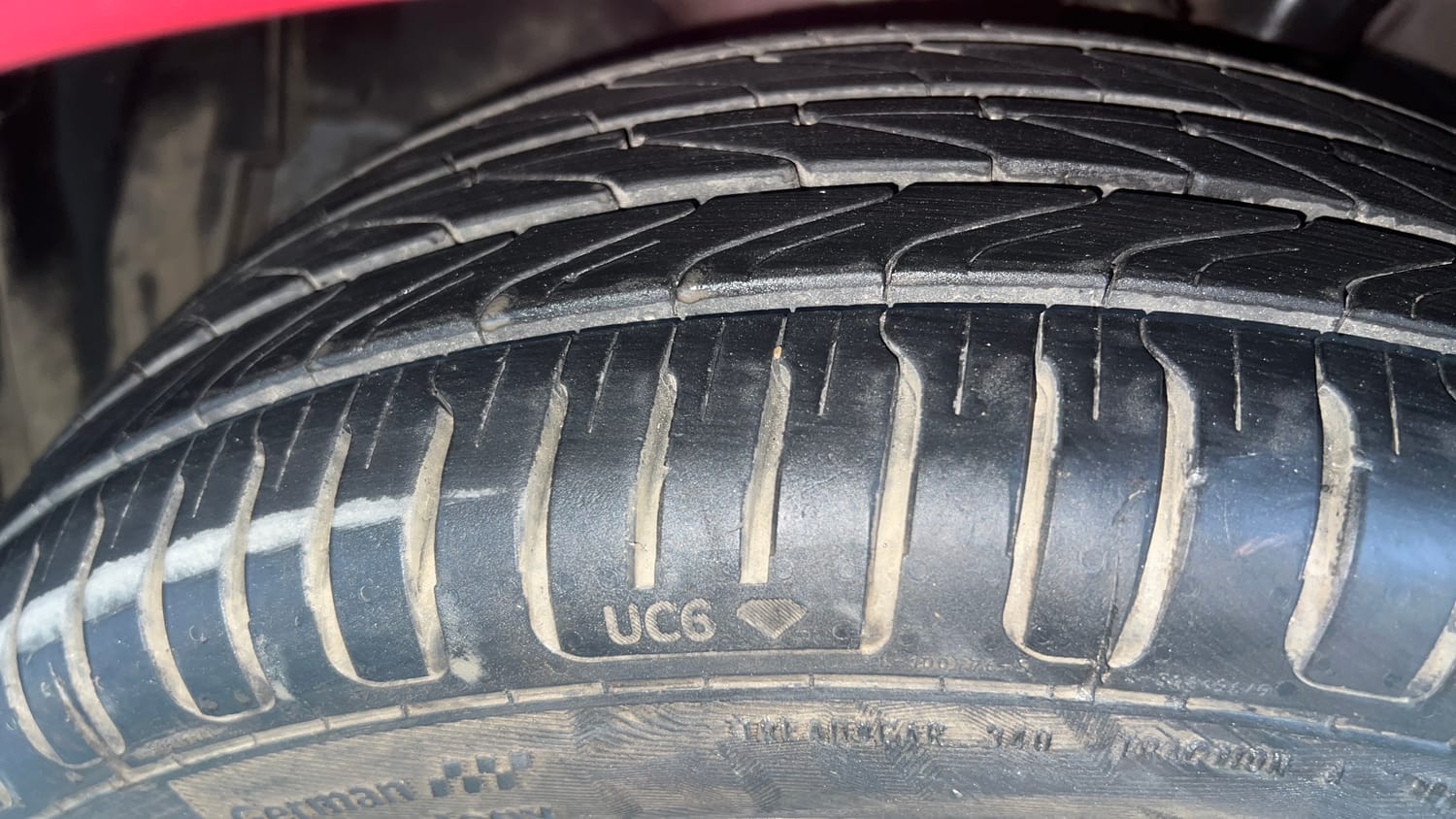 Used 2018 Honda Amaze 1.2 V CVT Petrol Petrol Automatic tyres LEFT FRONT TYRE TREAD VIEW