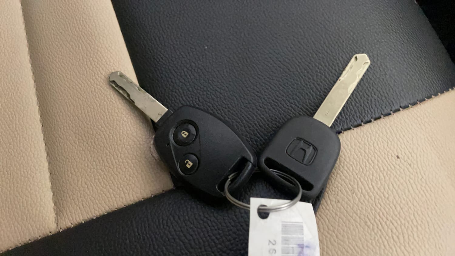 Used 2018 Honda Amaze 1.2 S i-VTEC Opt Petrol Manual extra CAR KEY VIEW