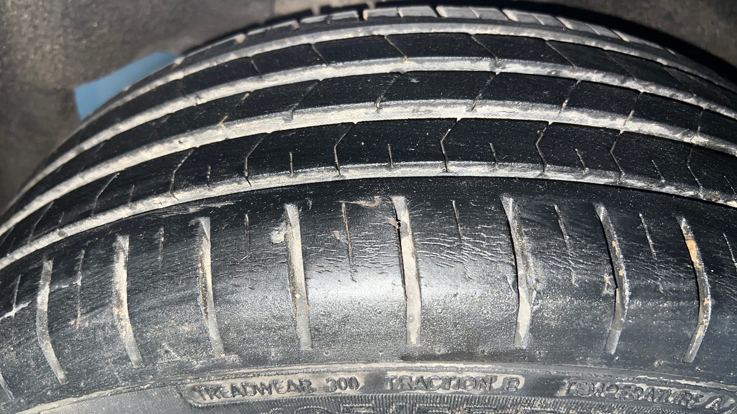 Used 2021 Maruti Suzuki Baleno Zeta Petrol Manual tyres RIGHT REAR TYRE TREAD VIEW