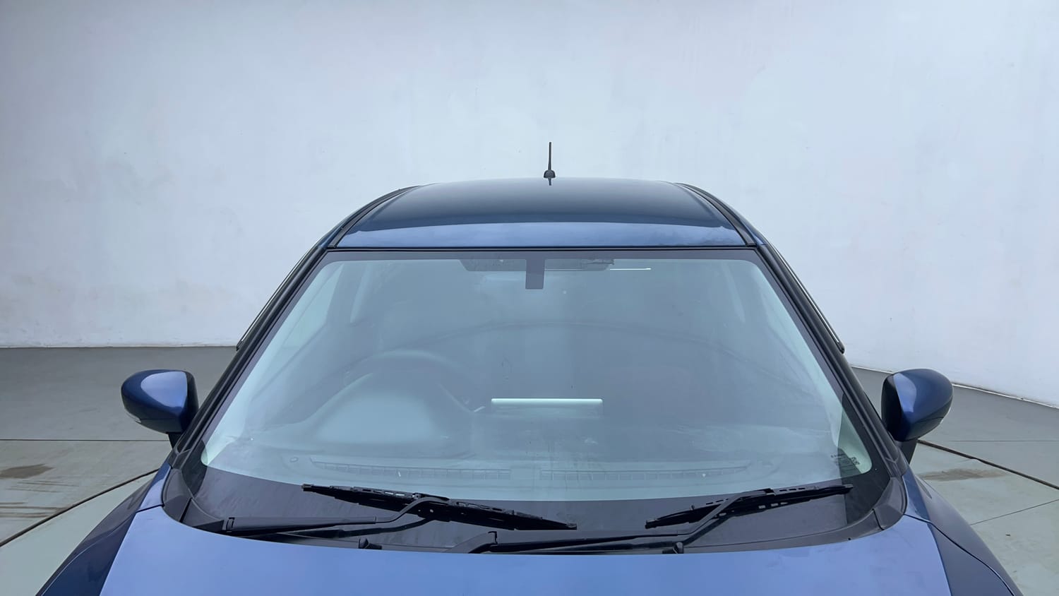 Used 2018 Maruti Suzuki Baleno Zeta 1.2 AT Petrol Automatic exterior FRONT WINDSHIELD VIEW