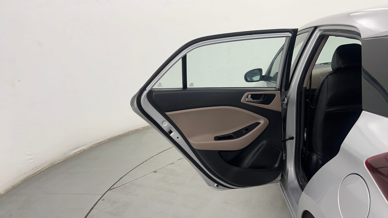 Used 2017 Hyundai Elite i20 Asta 1.2 (O) Petrol Manual interior LEFT REAR DOOR OPEN VIEW