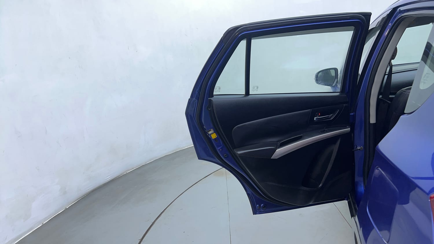 Used 2015 Maruti Suzuki S-Cross Alpha 1.3 Diesel Manual interior LEFT REAR DOOR OPEN VIEW