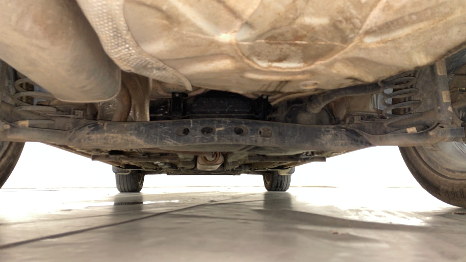 Used 2024 Skoda Slavia Style 1.5L TSI DSG Petrol Automatic extra REAR UNDERBODY VIEW (TAKEN FROM REAR)