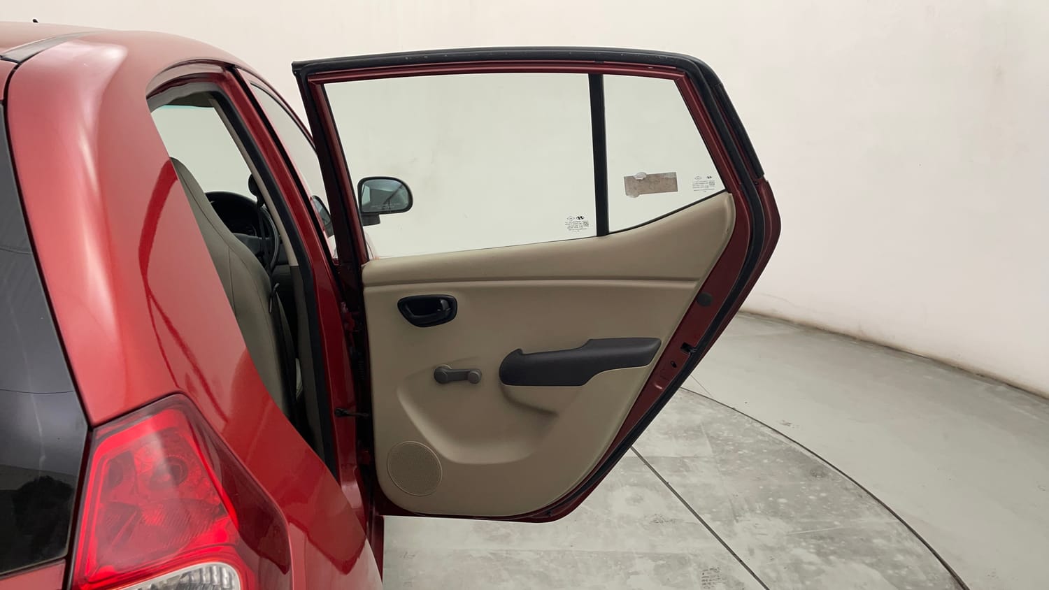 Used 2012 Hyundai i10 Era 1.1 iRDE2 Petrol Manual interior RIGHT REAR DOOR OPEN VIEW