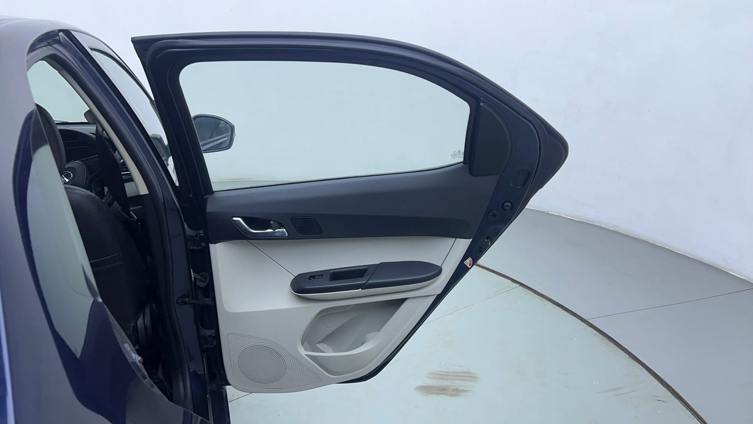 Used 2022 Tata Tiago XZ Plus Petrol Manual interior RIGHT REAR DOOR OPEN VIEW