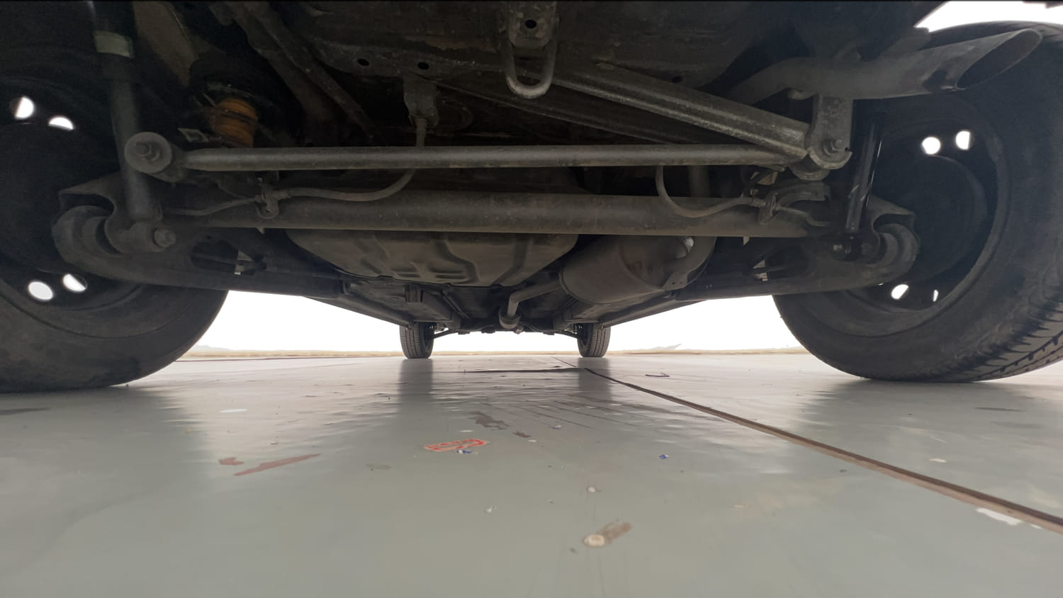 Used 2017 Maruti Suzuki Wagon R VXI Petrol Manual extra REAR UNDERBODY VIEW (TAKEN FROM REAR)