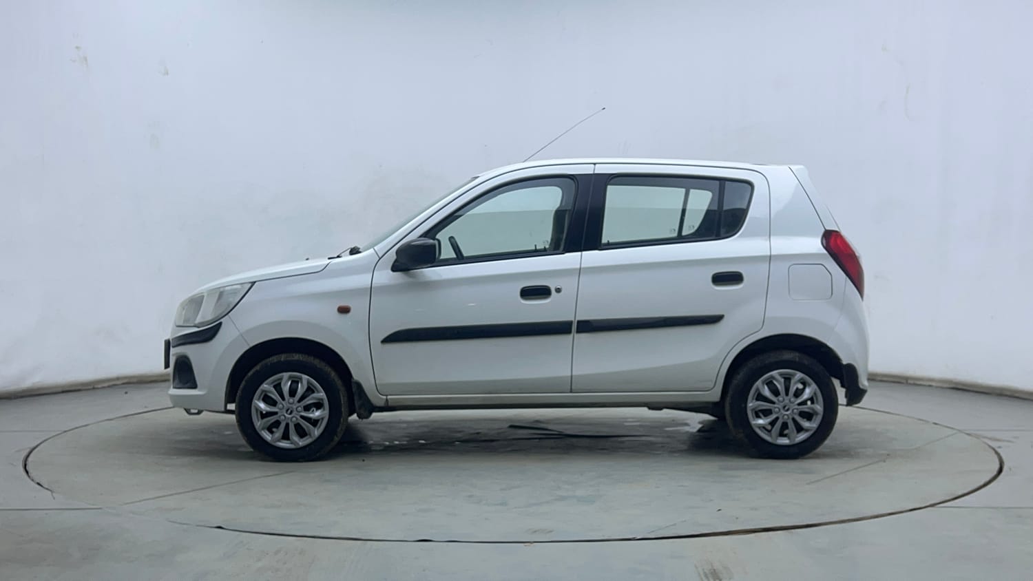 Used 2016 Maruti Suzuki Alto K10 VXi Petrol Manual exterior LEFT SIDE VIEW