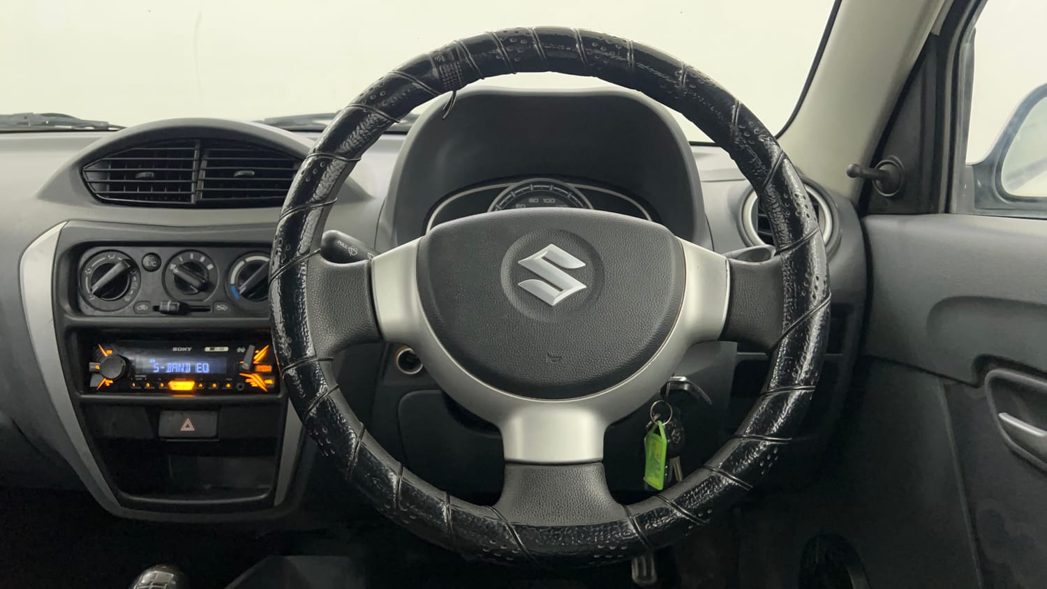 Used 2016 Maruti Suzuki Alto 800 Lxi Petrol Manual interior STEERING VIEW