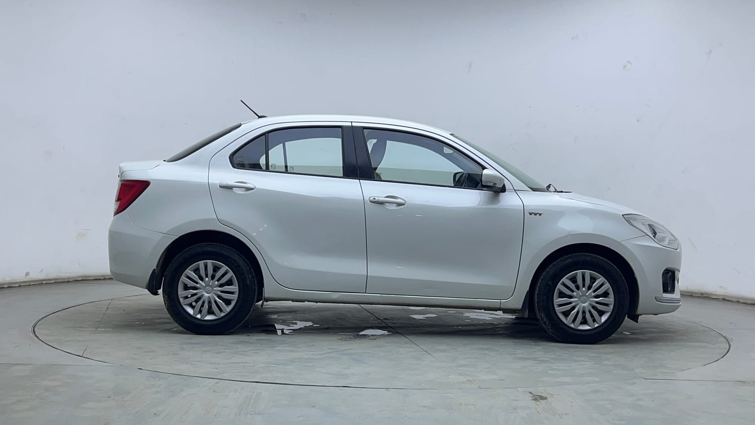 Used 2017 Maruti Suzuki Dzire VXi AMT Petrol Automatic exterior RIGHT SIDE VIEW