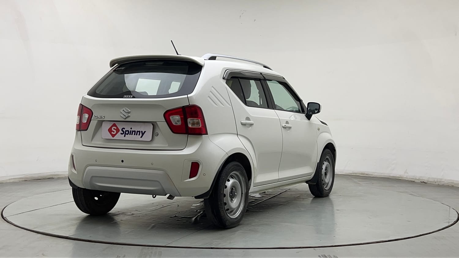 Used 2023 Maruti Suzuki Ignis Sigma 1.2 MT Petrol Manual exterior RIGHT REAR CORNER VIEW