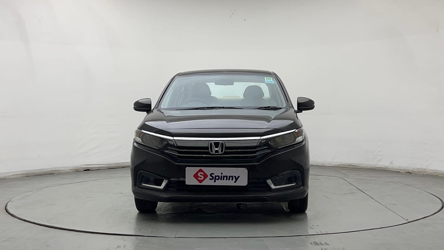Used 2024 Honda Amaze S 1.2 Petrol MT Petrol Manual exterior FRONT VIEW