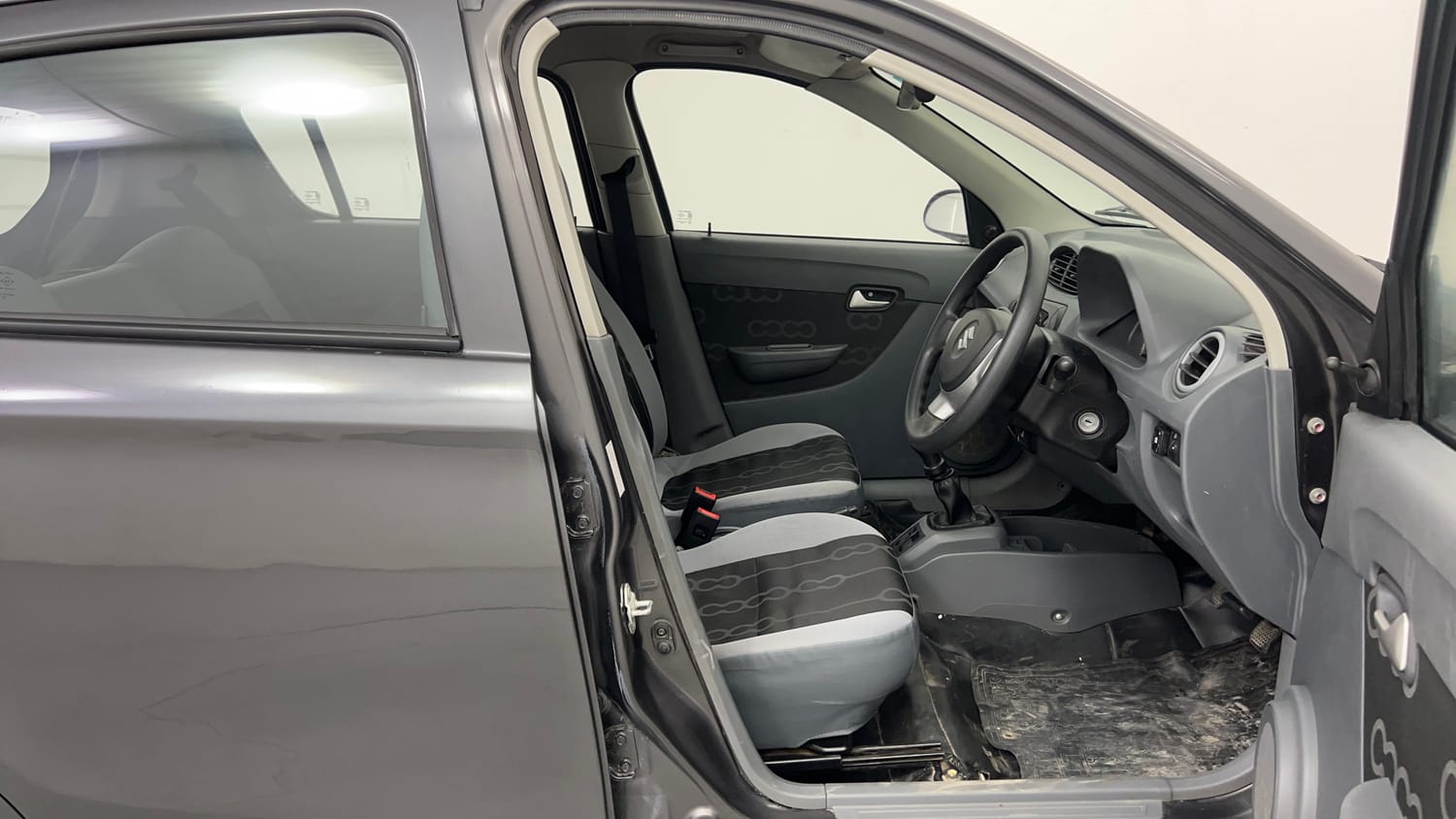 Used 2014 Maruti Suzuki Alto 800 LXI CNG (outside fitted) Cng Manual interior RIGHT SIDE FRONT DOOR CABIN VIEW