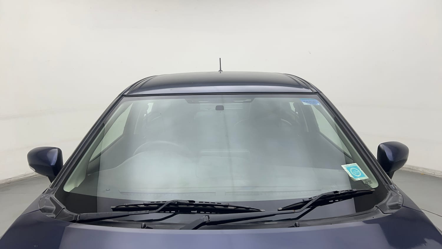 Used 2022 Maruti Suzuki Baleno Zeta MT Petrol Manual exterior FRONT WINDSHIELD VIEW