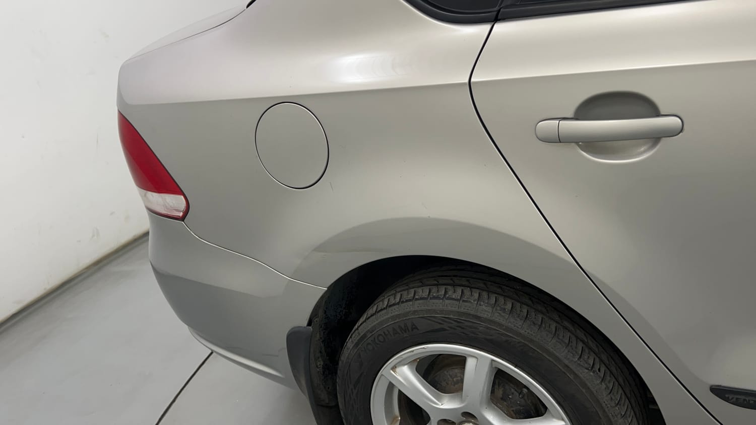 Used 2014 Volkswagen Vento Highline Petrol Petrol Manual dents MINOR SCRATCH