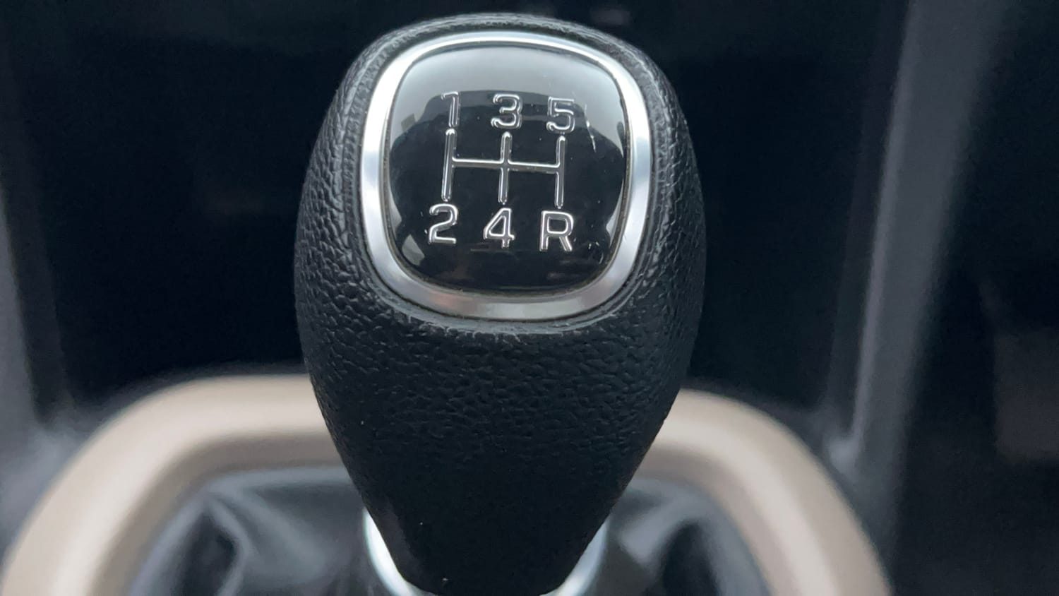 Used 2018 Hyundai Grand i10 Sportz 1.2 Kappa VTVT Petrol Manual interior GEAR  KNOB VIEW