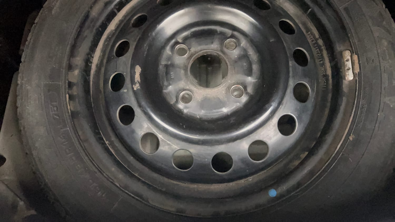 Used 2017 Maruti Suzuki Wagon R VXI Petrol Manual tyres SPARE TYRE VIEW