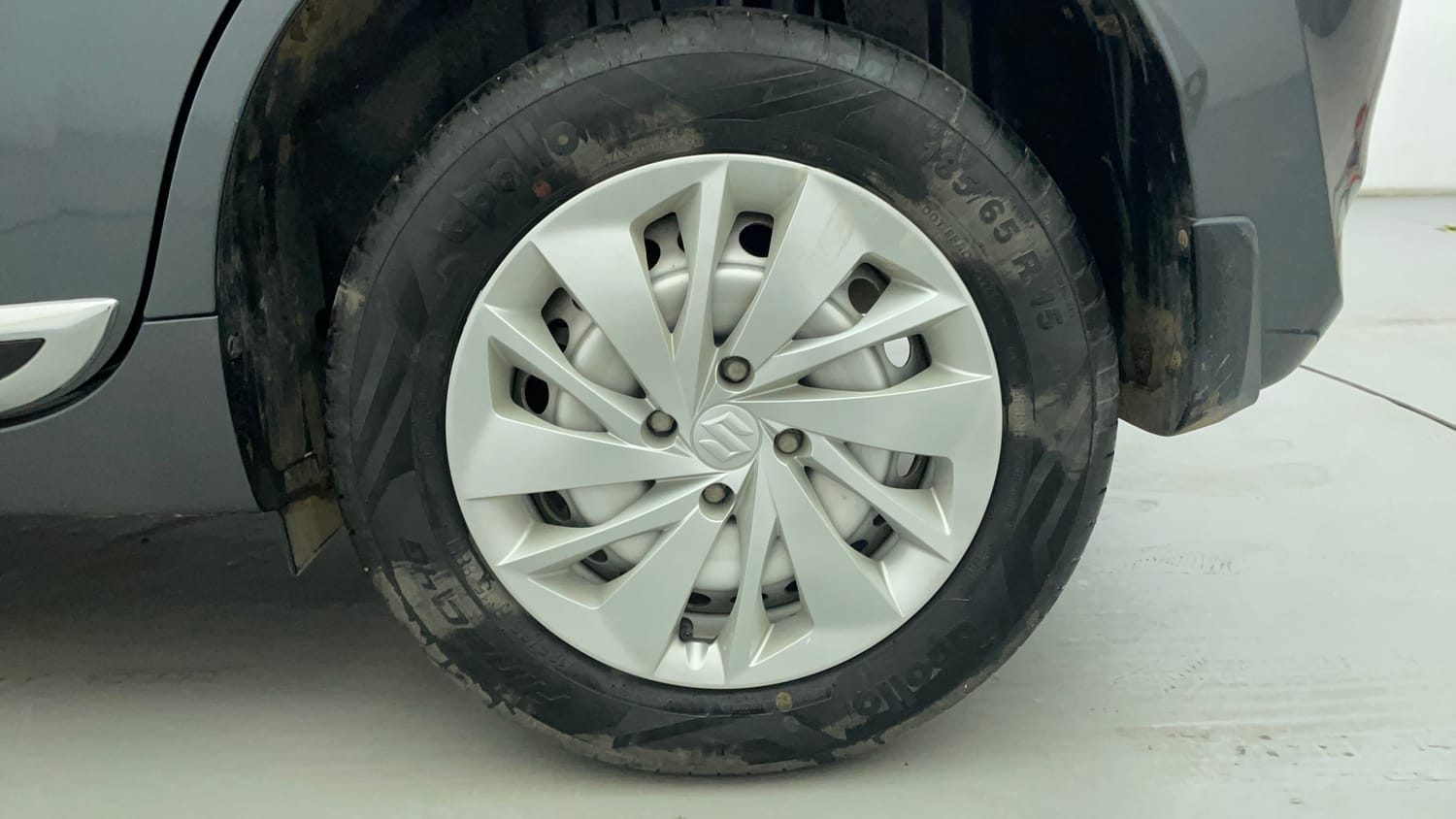 Used 2024 Maruti Suzuki Baleno Sigma MT Petrol Manual tyres LEFT REAR TYRE RIM VIEW