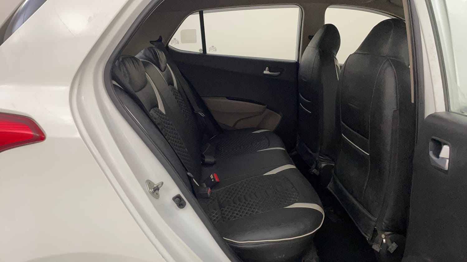 Used 2020 Hyundai Grand i10 Sportz 1.2 Kappa VTVT Petrol Manual interior RIGHT SIDE REAR DOOR CABIN VIEW