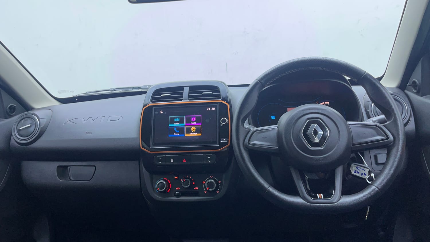 Used 2020 Renault Kwid CLIMBER 1.0 AMT Opt Petrol Automatic interior DASHBOARD VIEW