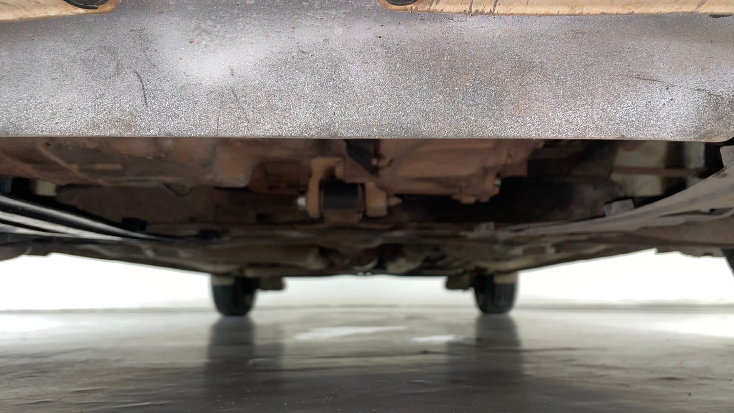 Used 2018 Honda Amaze 1.2 S i-VTEC Opt Petrol Manual extra FRONT LEFT UNDERBODY VIEW
