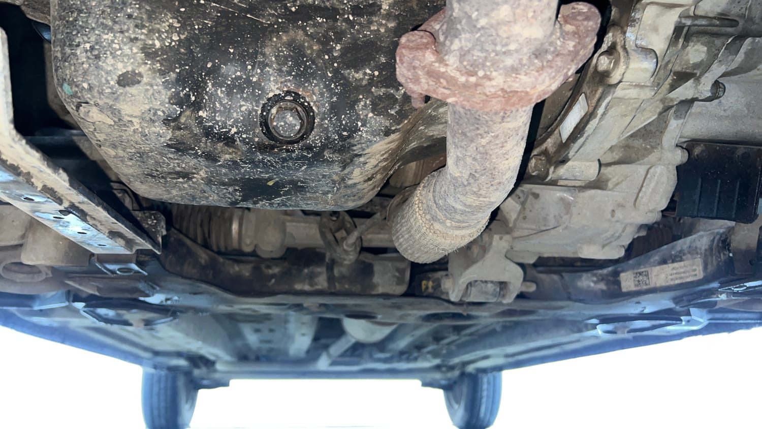 Used 2022 Tata Punch Accomplished AMT Petrol Automatic extra FRONT LEFT UNDERBODY VIEW