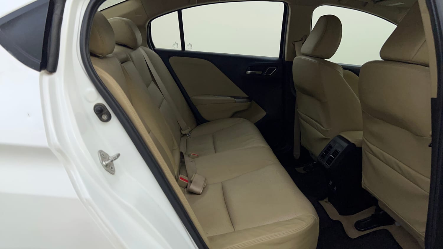 Used 2019 Honda City ZX CVT Petrol Petrol Automatic interior RIGHT SIDE REAR DOOR CABIN VIEW