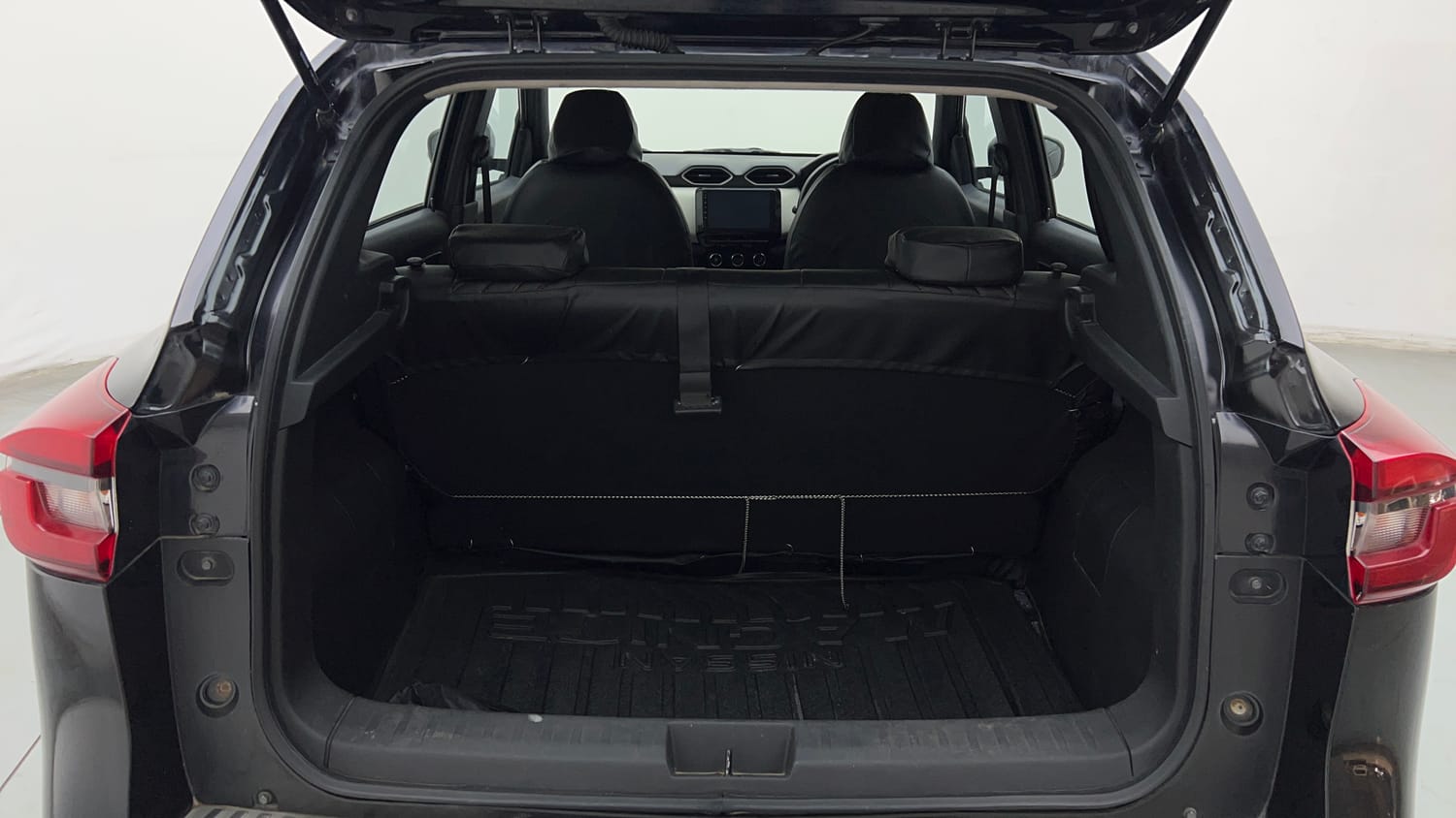 Used 2023 Nissan Magnite Geza Edition Petrol Manual interior DICKY INSIDE VIEW
