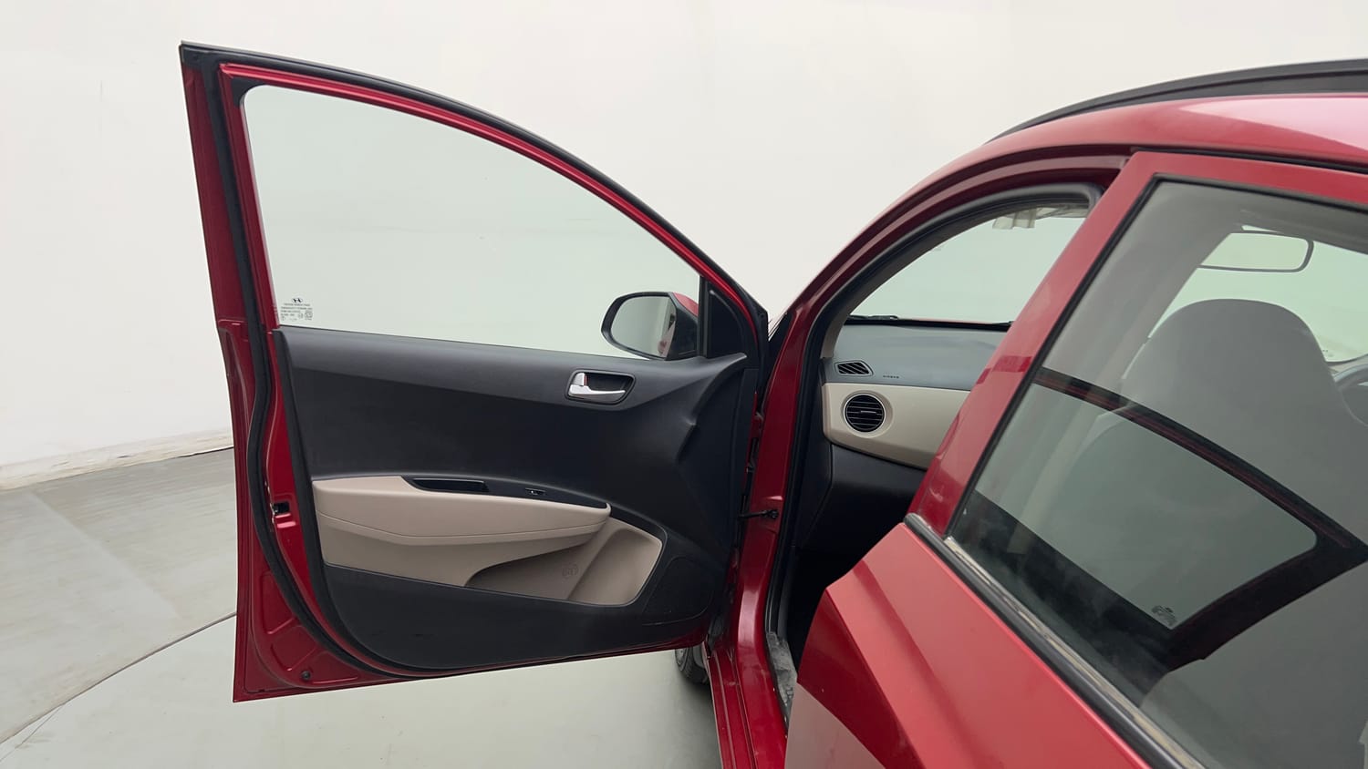 Used 2018 Hyundai Grand i10 Sportz (O) AT 1.2 Kappa VTVT Petrol Automatic interior LEFT FRONT DOOR OPEN VIEW