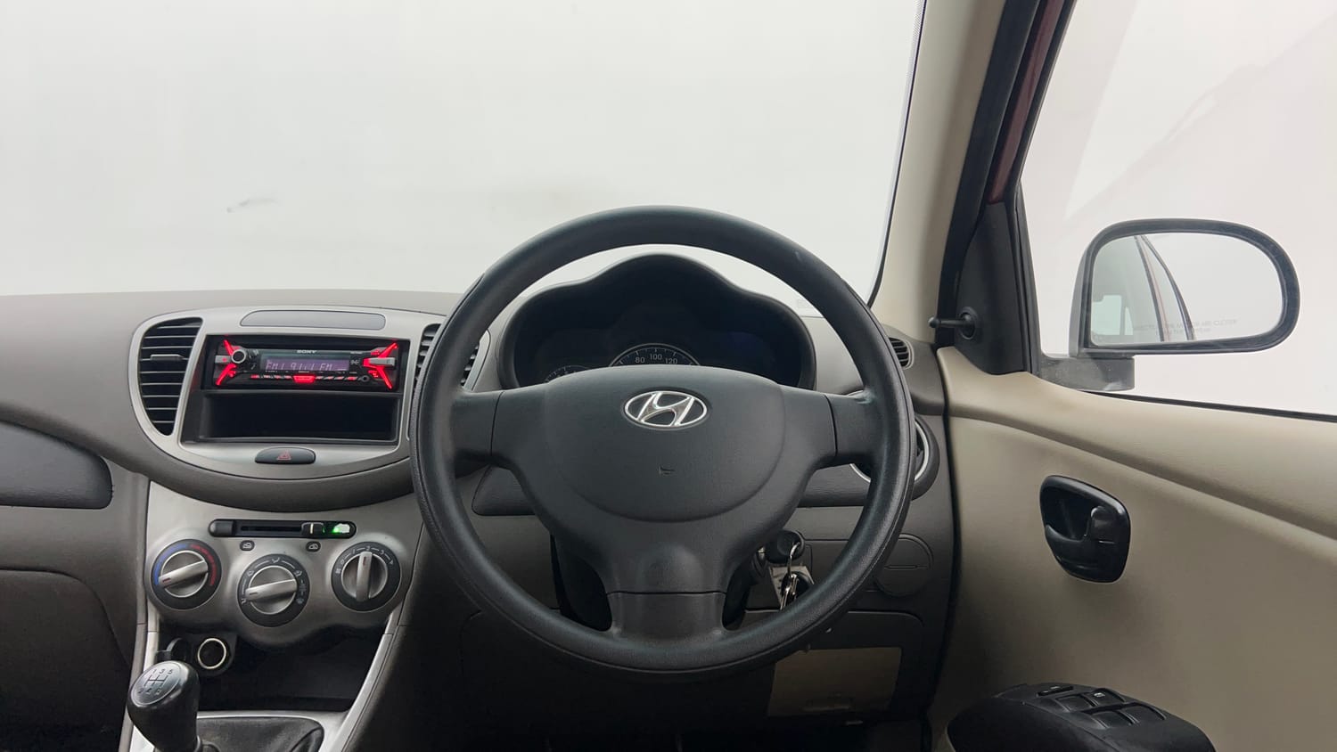 Used 2016 Hyundai i10 Magna 1.1 iRDE2 Petrol Manual interior STEERING VIEW