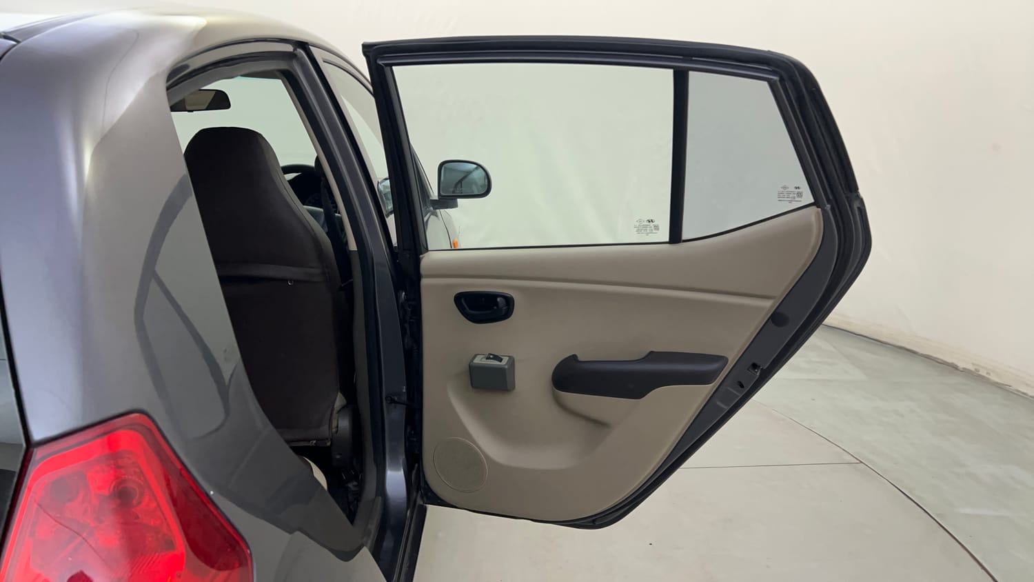 Used 2012 Hyundai i10 Era 1.1 iRDE2 Petrol Manual interior RIGHT REAR DOOR OPEN VIEW