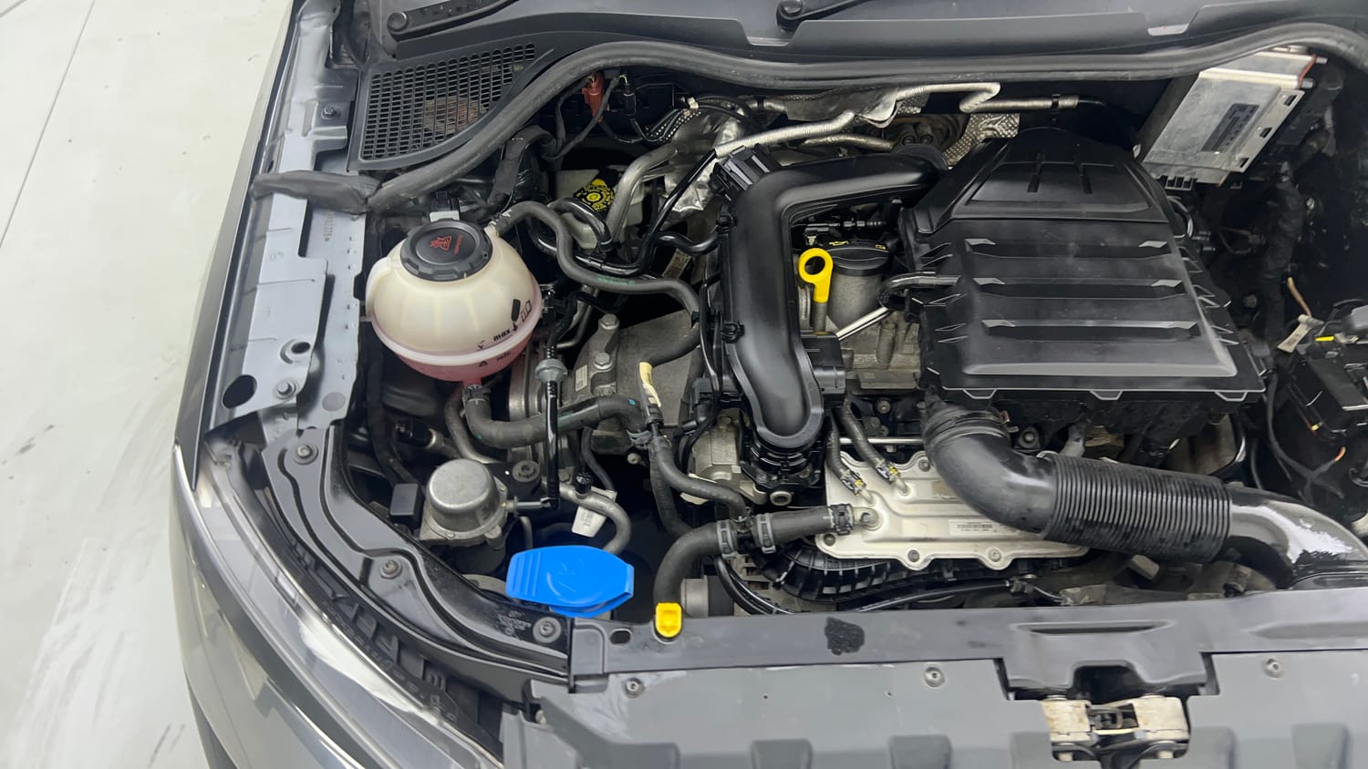 Used 2020 Skoda Rapid Active 1.0 TSI MT Petrol Manual engine ENGINE RIGHT SIDE VIEW