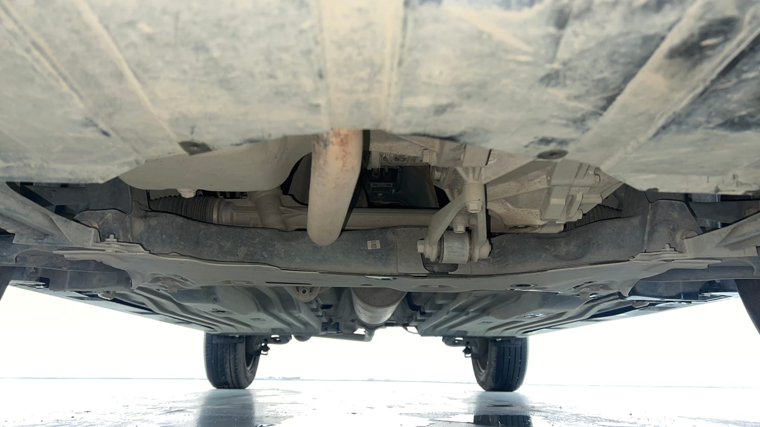 Used 2026 Maruti Suzuki Victoris VXI MT 2W Petrol Manual extra FRONT LEFT UNDERBODY VIEW