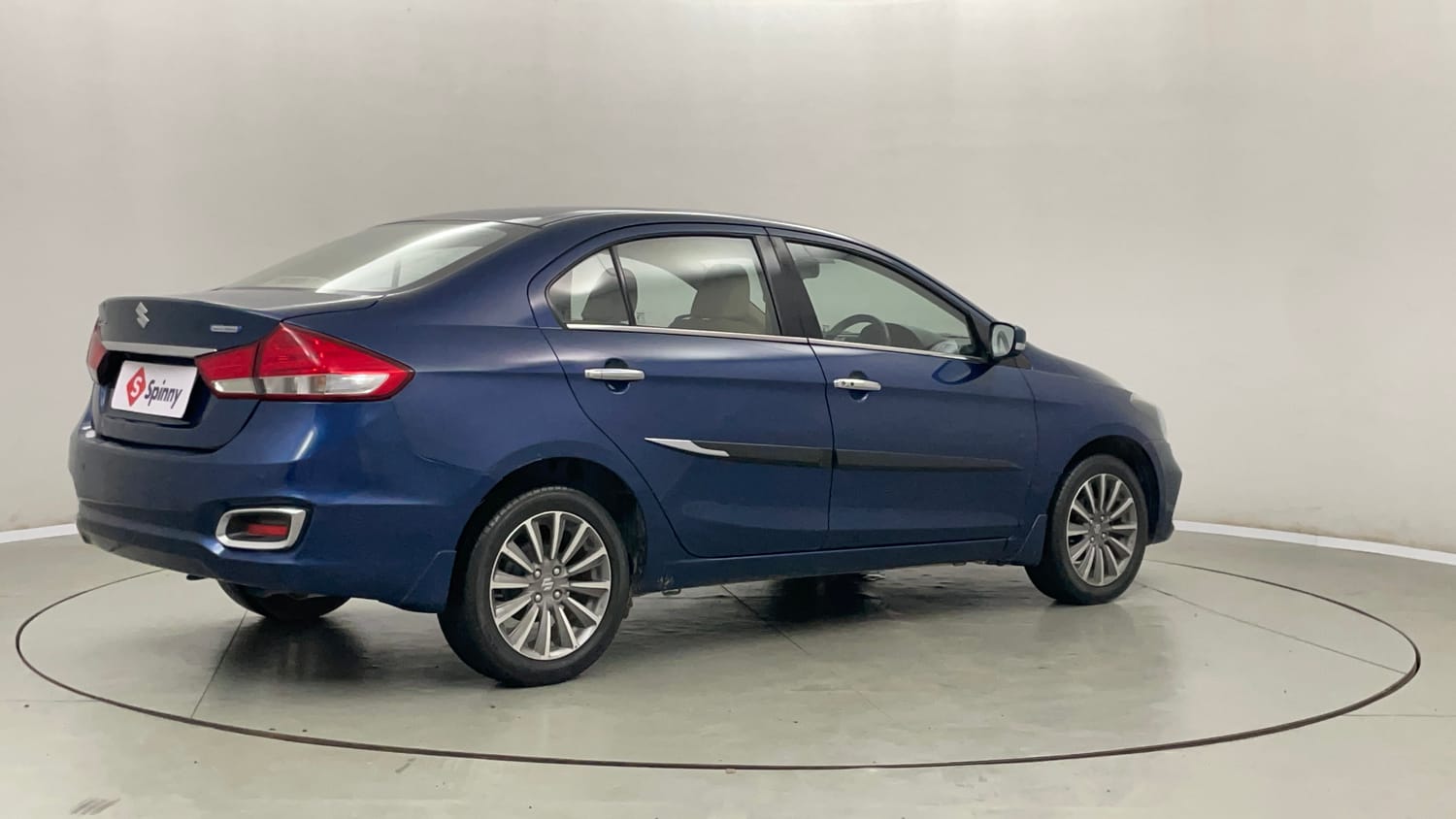 Used 2019 Maruti Suzuki Ciaz Alpha Hybrid 1.5 Petrol Manual exterior RIGHT REAR CORNER VIEW