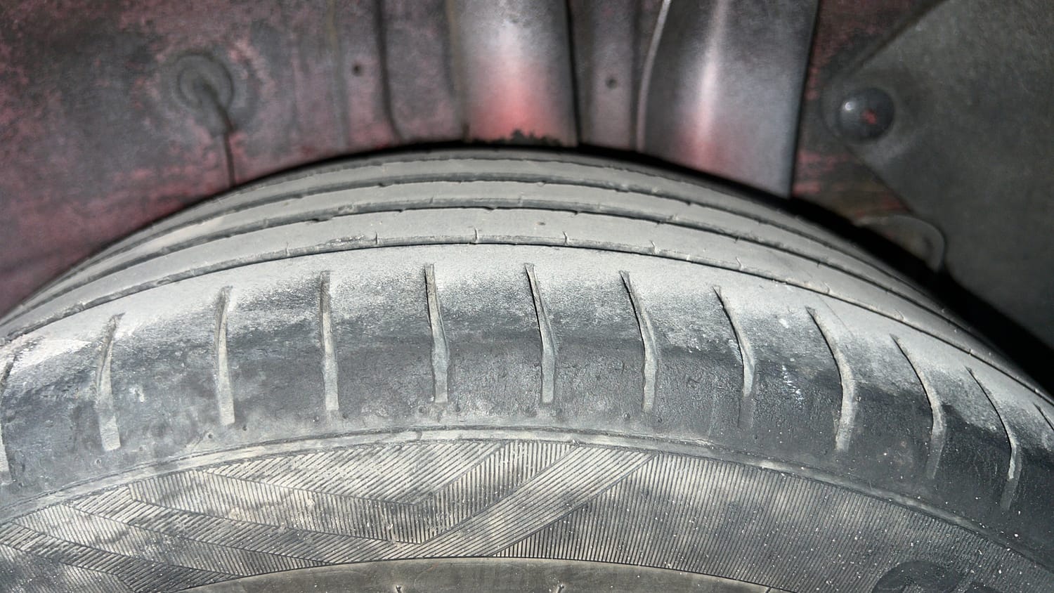 Used 2019 Hyundai Elite i20 Asta 1.2 (O) CVT Petrol Automatic tyres LEFT REAR TYRE TREAD VIEW