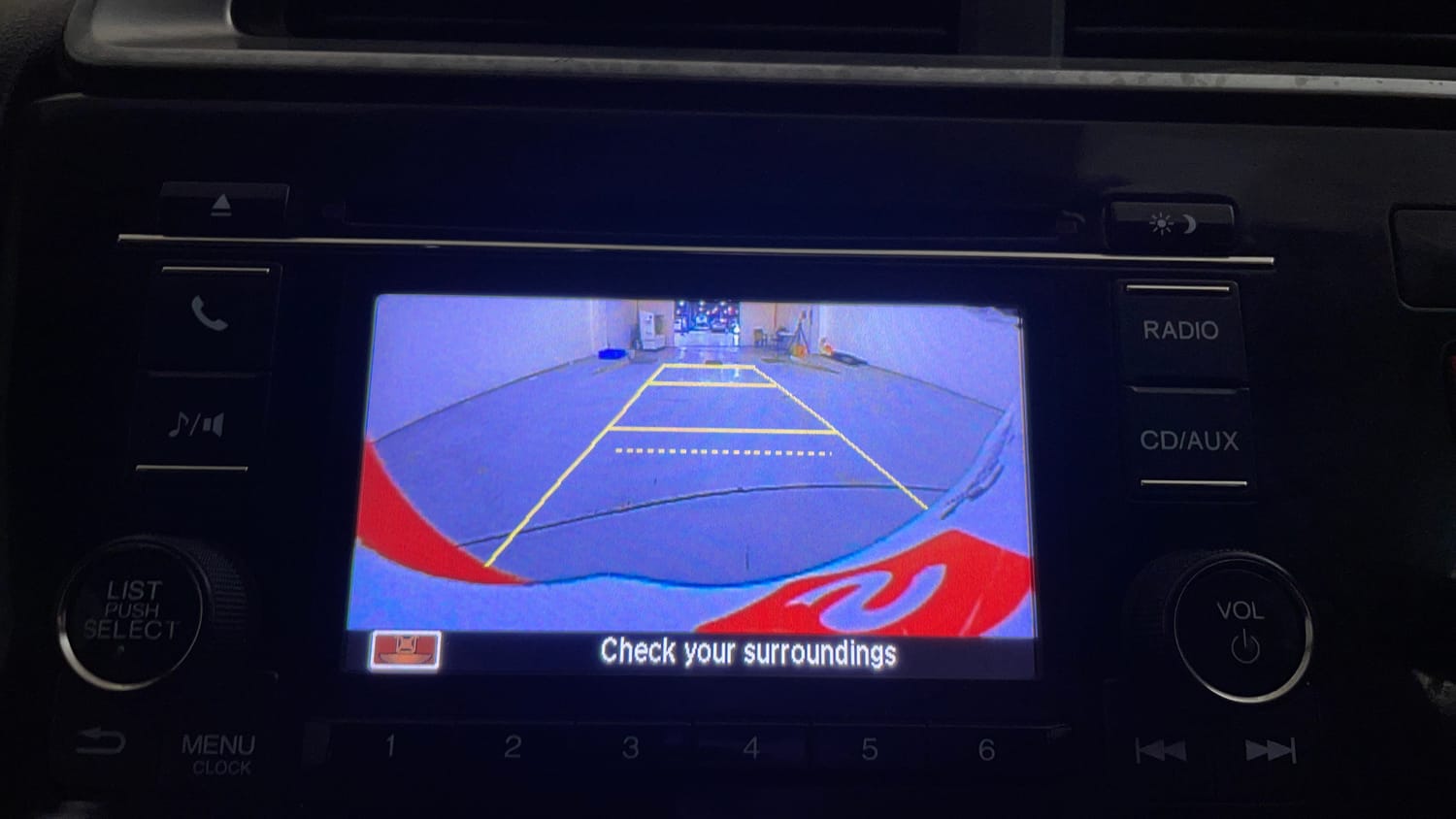 Used 2016 Honda Jazz V Petrol Petrol Manual top_features Rear camera