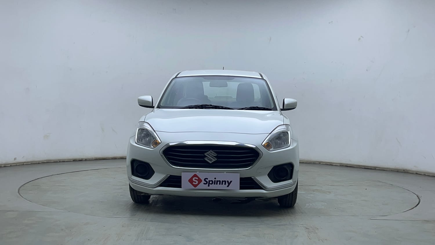 Used 2017 Maruti Suzuki Dzire VXi AMT Petrol Automatic exterior FRONT VIEW