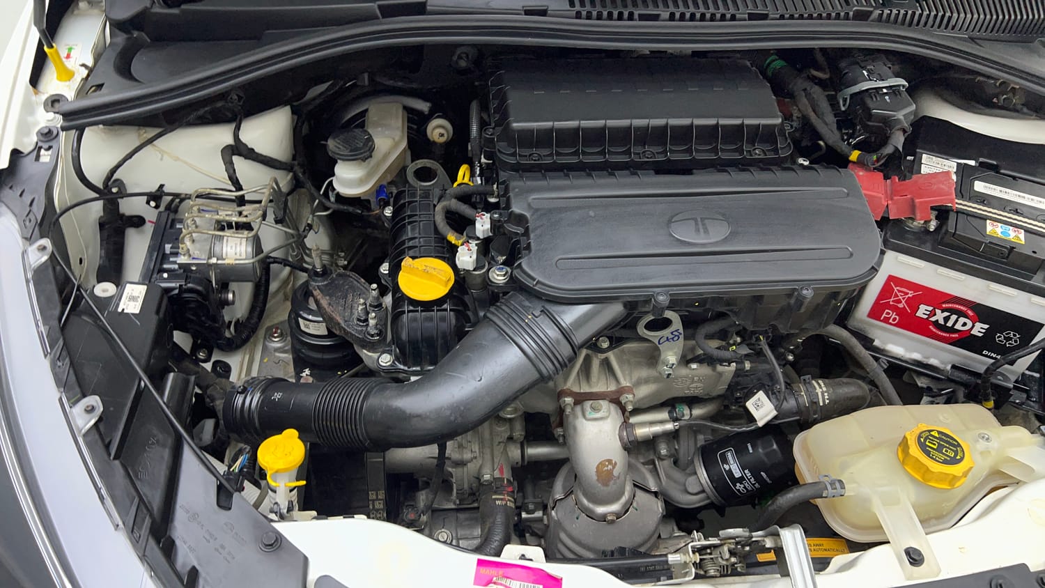 Used 2024 Tata Tiago XTA iCNG Cng Automatic engine ENGINE RIGHT SIDE VIEW