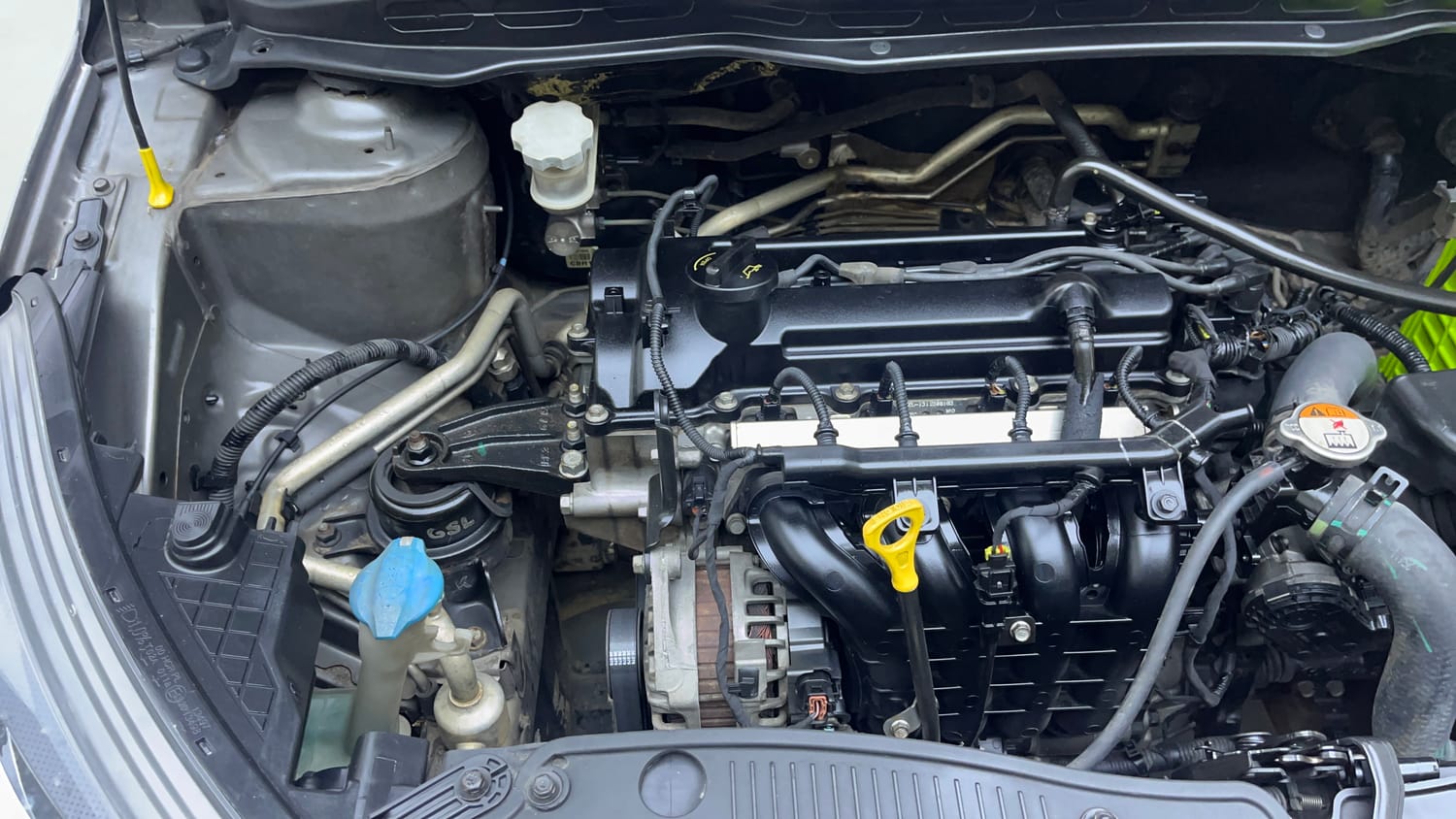 Used 2014 Hyundai i20 Asta 1.2 Petrol Manual engine ENGINE RIGHT SIDE VIEW