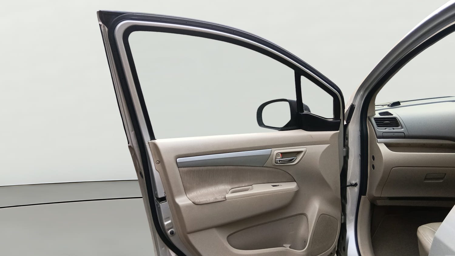 Used 2015 Maruti Suzuki Ertiga Vxi Petrol Manual interior LEFT FRONT DOOR OPEN VIEW