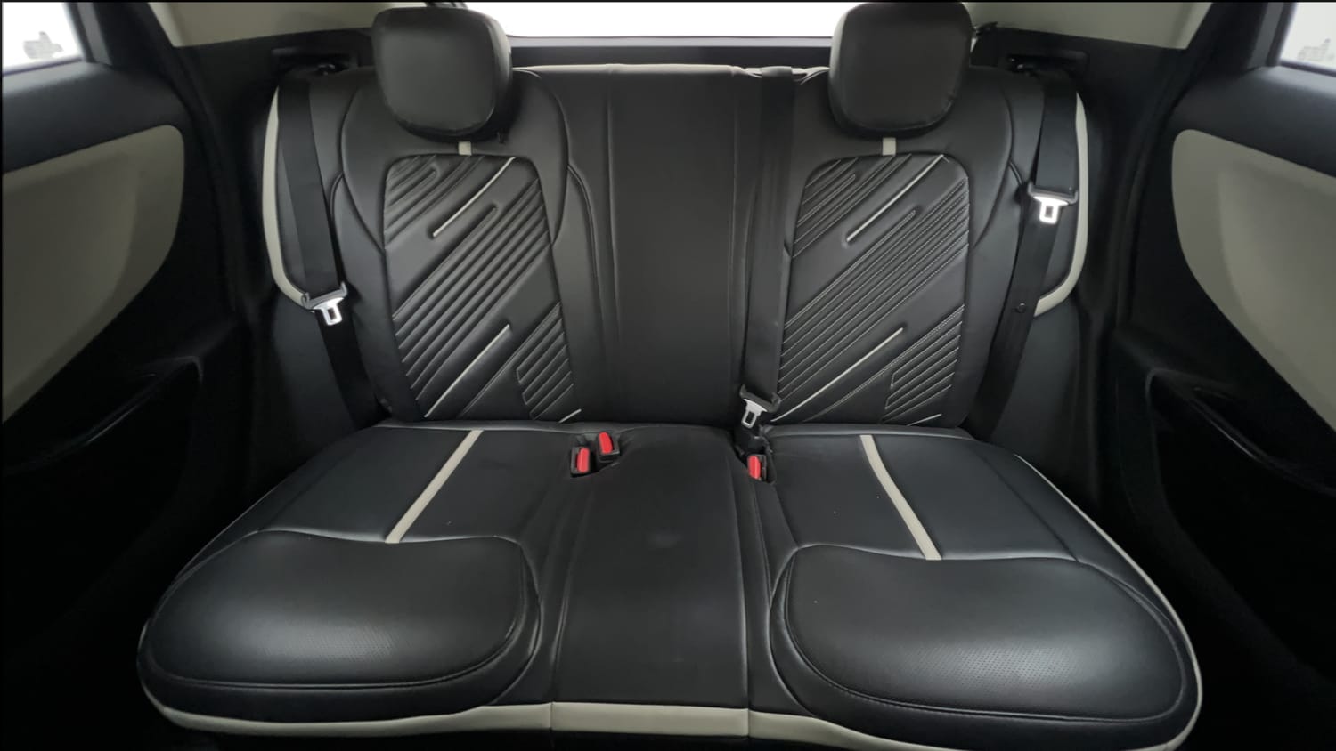 Used 2024 Tata Nexon Pure 1.2 Revotron Petrol 6MT Petrol Manual interior REAR SEAT CONDITION VIEW