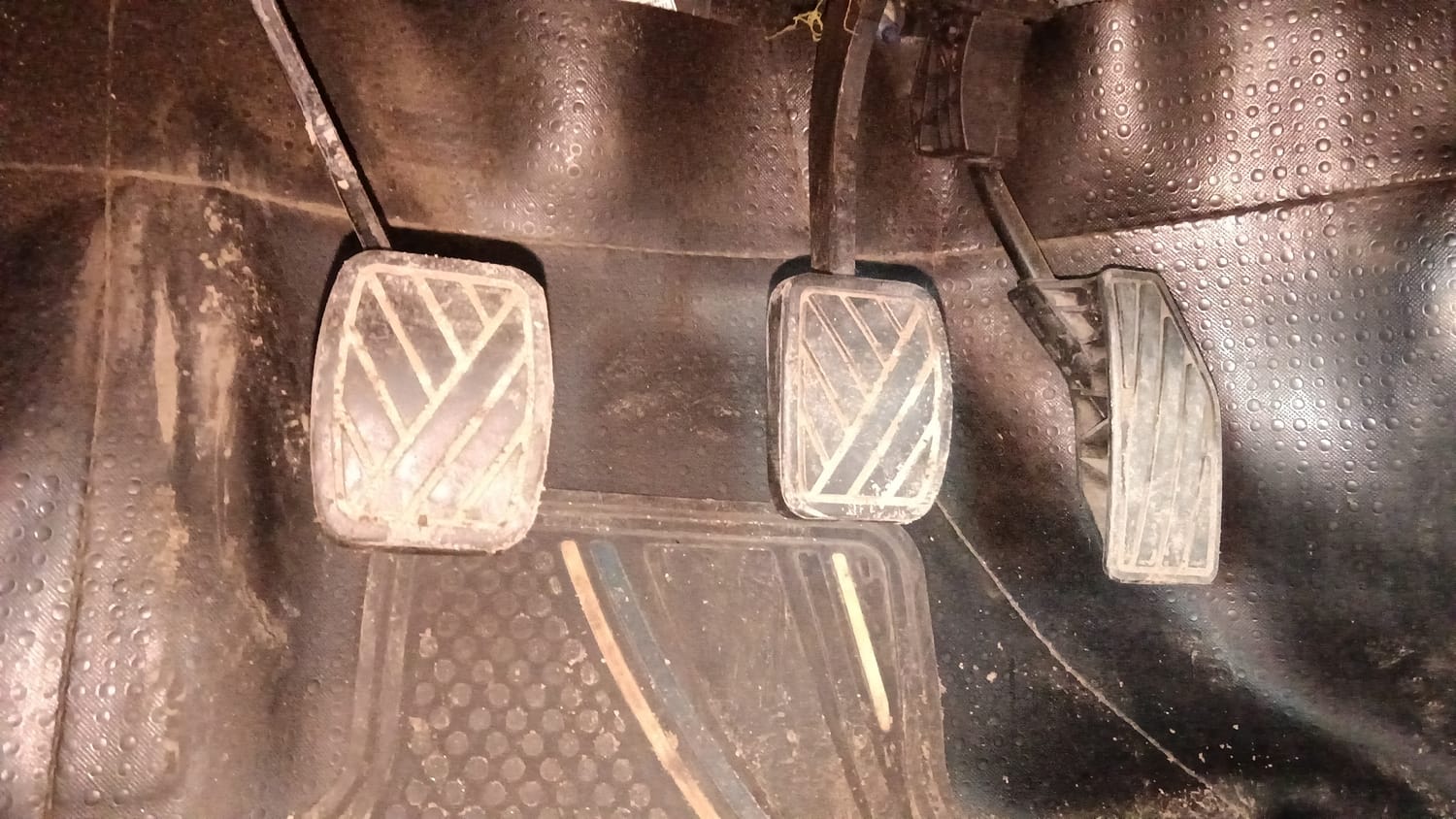 Used 2018 Maruti Suzuki Baleno Alpha 1.2 Petrol Manual interior PEDALS VIEW