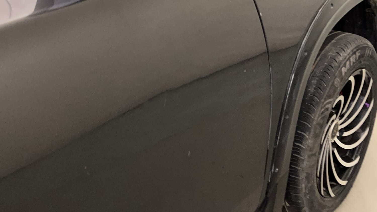 Used 2021 maruti-suzuki Vitara Brezza VXi Petrol Manual dents MINOR DENT