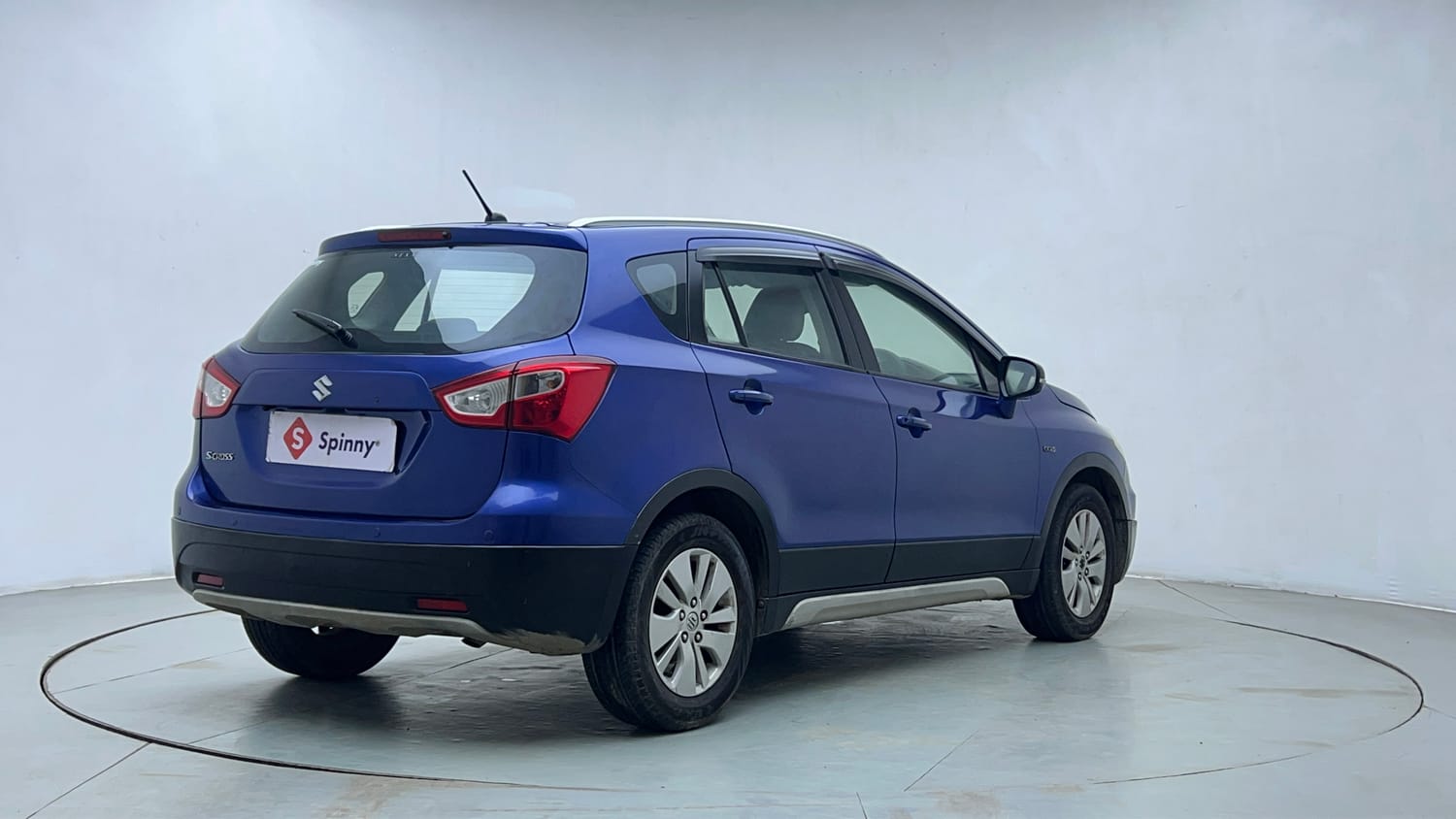 Used 2015 Maruti Suzuki S-Cross Alpha 1.3 Diesel Manual exterior RIGHT REAR CORNER VIEW