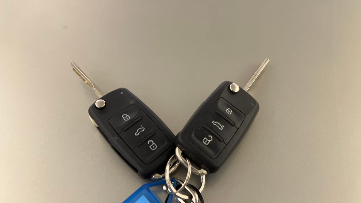 Used 2014 Volkswagen Vento Highline Petrol Petrol Manual extra CAR KEY VIEW