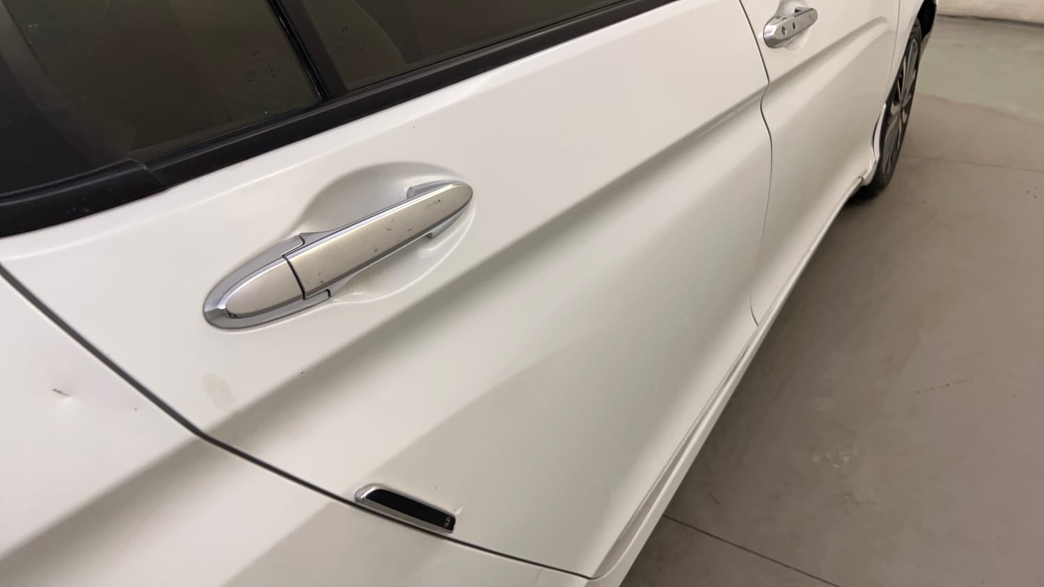 Used 2019 Honda City ZX CVT Petrol Petrol Automatic dents MINOR SCRATCH