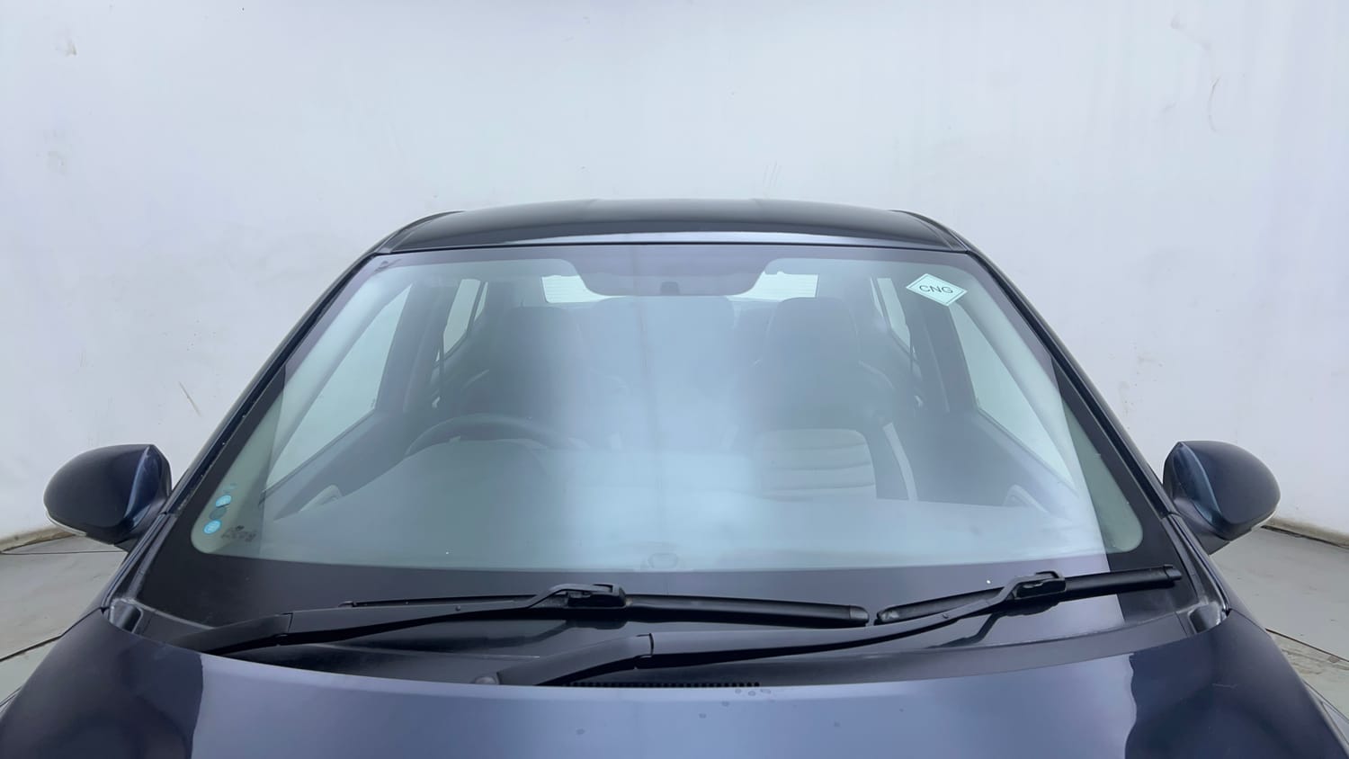 Used 2023 Hyundai Aura SX 1.2 CNG Cng Manual exterior FRONT WINDSHIELD VIEW