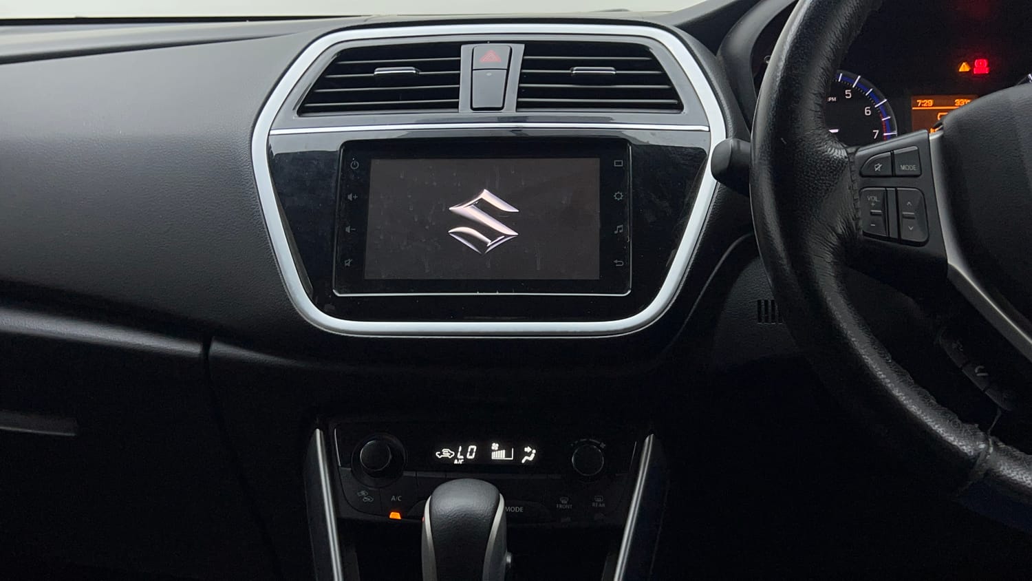Used 2021 Maruti Suzuki S-Cross Zeta AT Petrol Automatic interior MUSIC SYSTEM & AC CONTROL VIEW