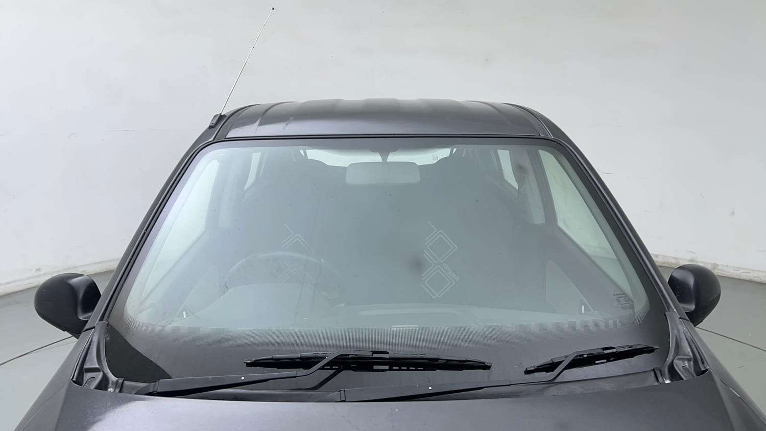 Used 2019 Maruti Suzuki Alto 800 LXi Petrol Manual exterior FRONT WINDSHIELD VIEW