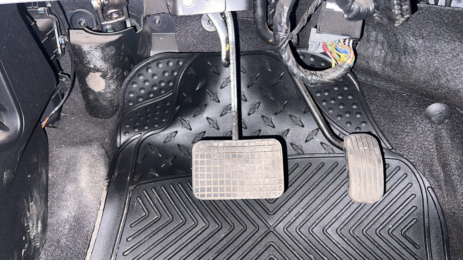 Used 2024 Tata Tiago EV XT Medium Range Electric Automatic interior PEDALS VIEW