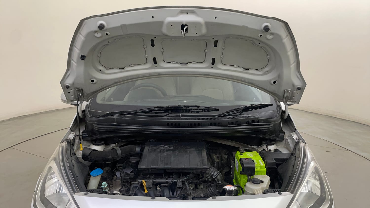 Used 2014 Hyundai Xcent S 1.2 (O) Petrol Manual engine ENGINE & BONNET OPEN FRONT VIEW